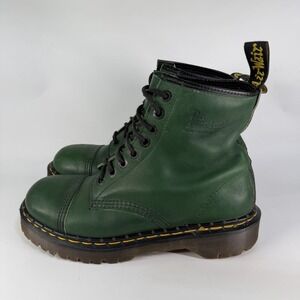 Vtg Dr Martens Chunky Boots Mens 7 Womens 8 AirWair Cap Toe Emo Moto Y2K Combat